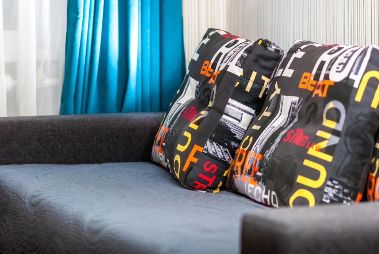 Nauky Avenue Apartman Harkov Kültér fotó